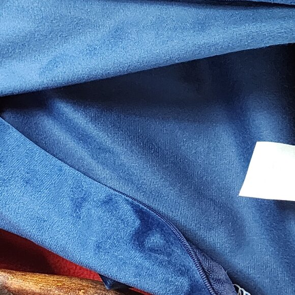 Wayimpress Electric Blue Soft Poly Velvet 12"x20” Throw Pillow Covers Set of 2 - Picture 12 of 16